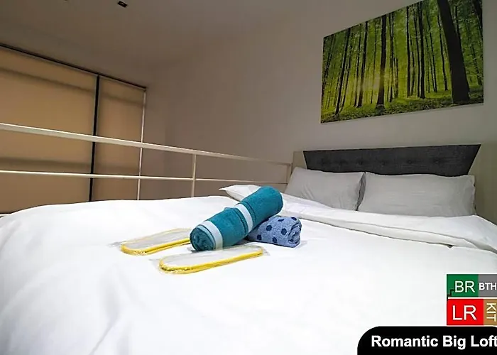 Amazing Loft Big 1br Romantic Gramercy Makati 2214 4* 마닐라