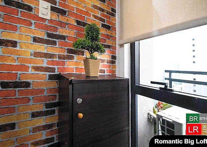 Amazing Loft Big 1br Romantic Gramercy Makati 2214 4* 마닐라